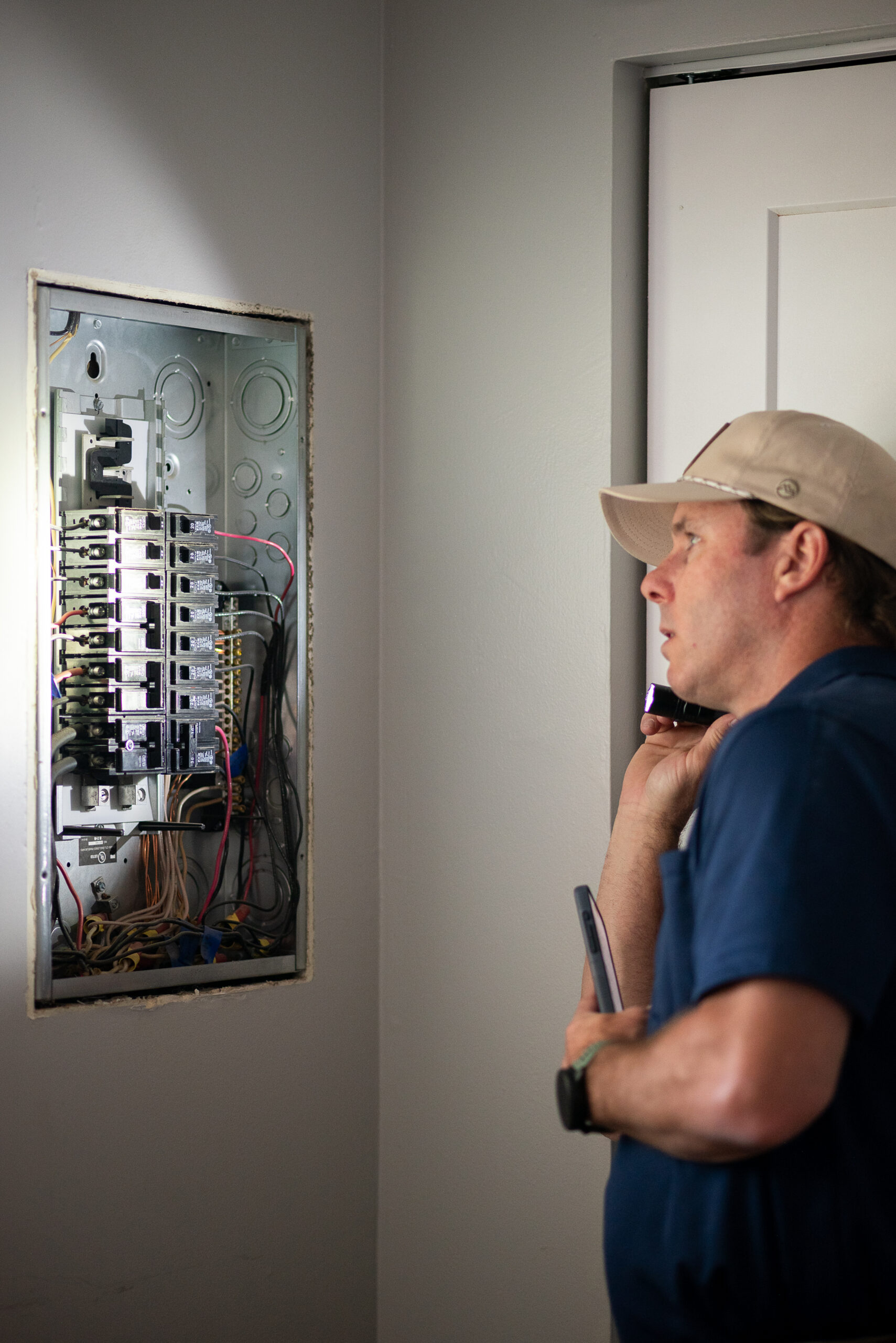 Commercial electrical inspectons service